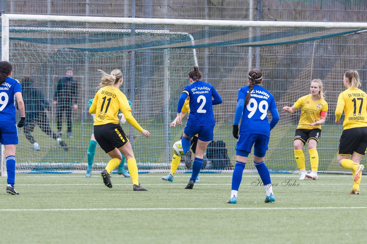 Bild 439 - F SSC Hagen Ahrensburg - SV Frisia Risum-Lindholm : Ergebnis: 1:2